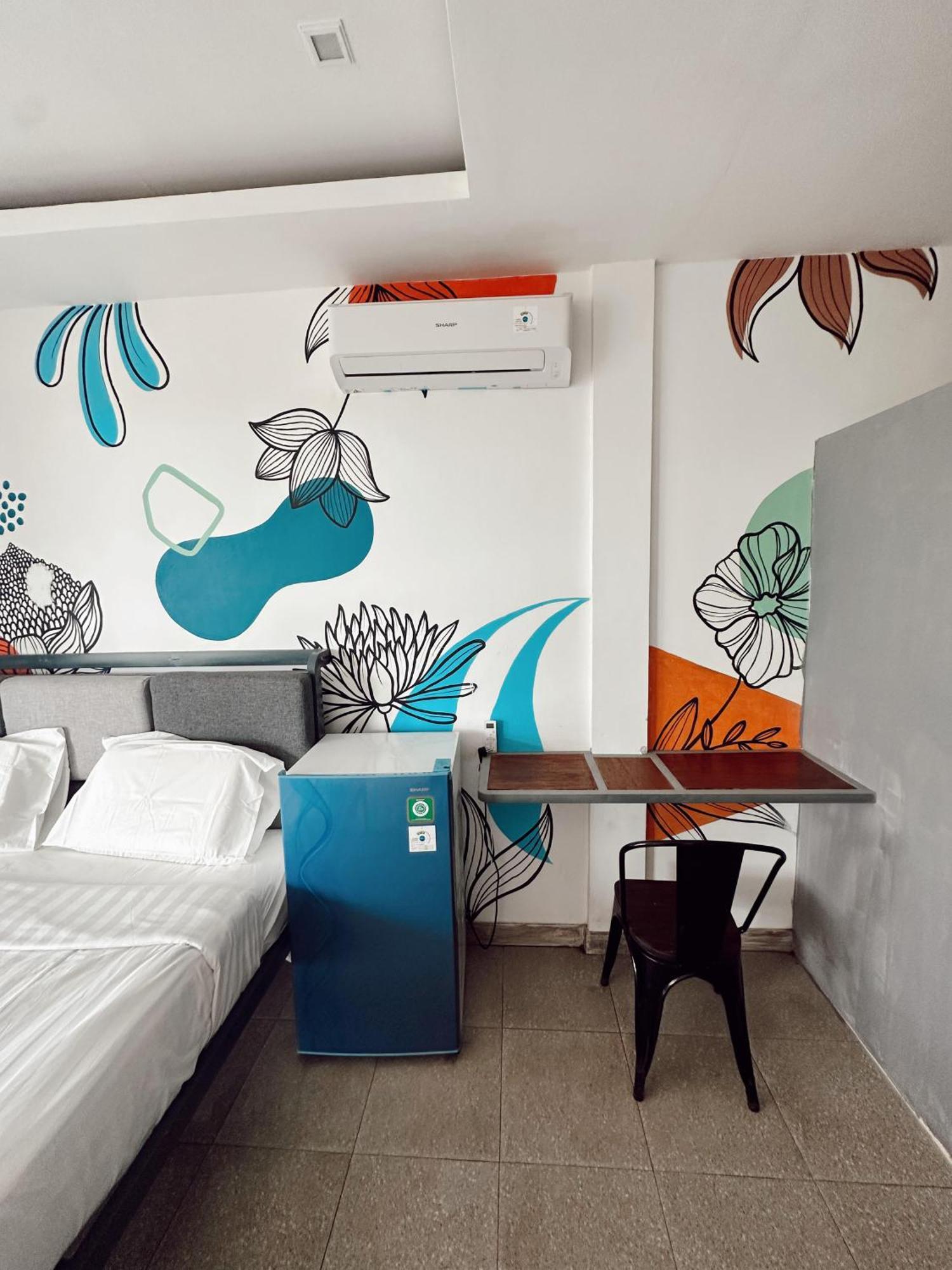Hi5 Kuta Hotel Kuta  Phòng bức ảnh